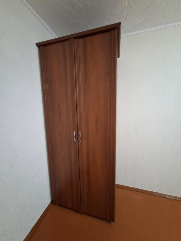 Двухкомнатная квартира на третьем этаже по адресу ул. - Новотроицк