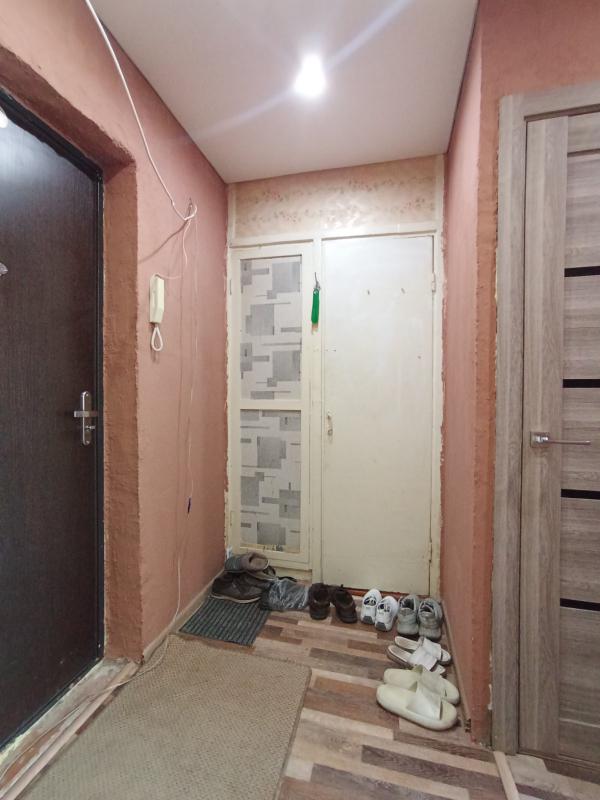 Продается 1-комнатная квартира  на 5 этаже 5-ти этажного по адресу г. - Новотроицк