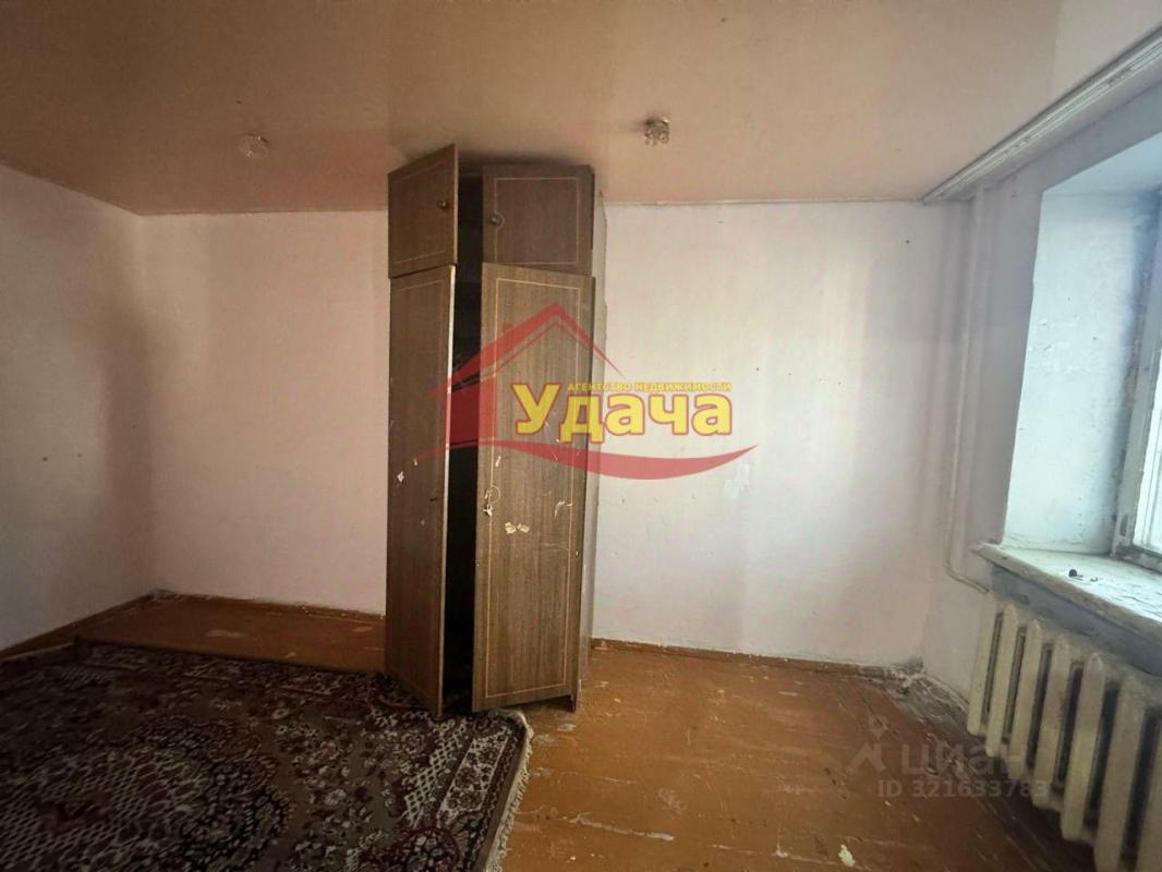 Продается 3х-комнатная квартира
Квартира под ваш ремонт , удобная планировка - смежно-изолированная, - Орск