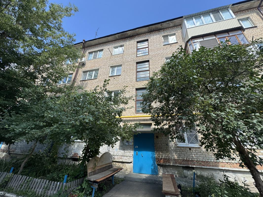 Срочно продается 2-комнатная квартира в тихом районе по адресу: Советская 16А на 2 этаже 4-этажного - Гай