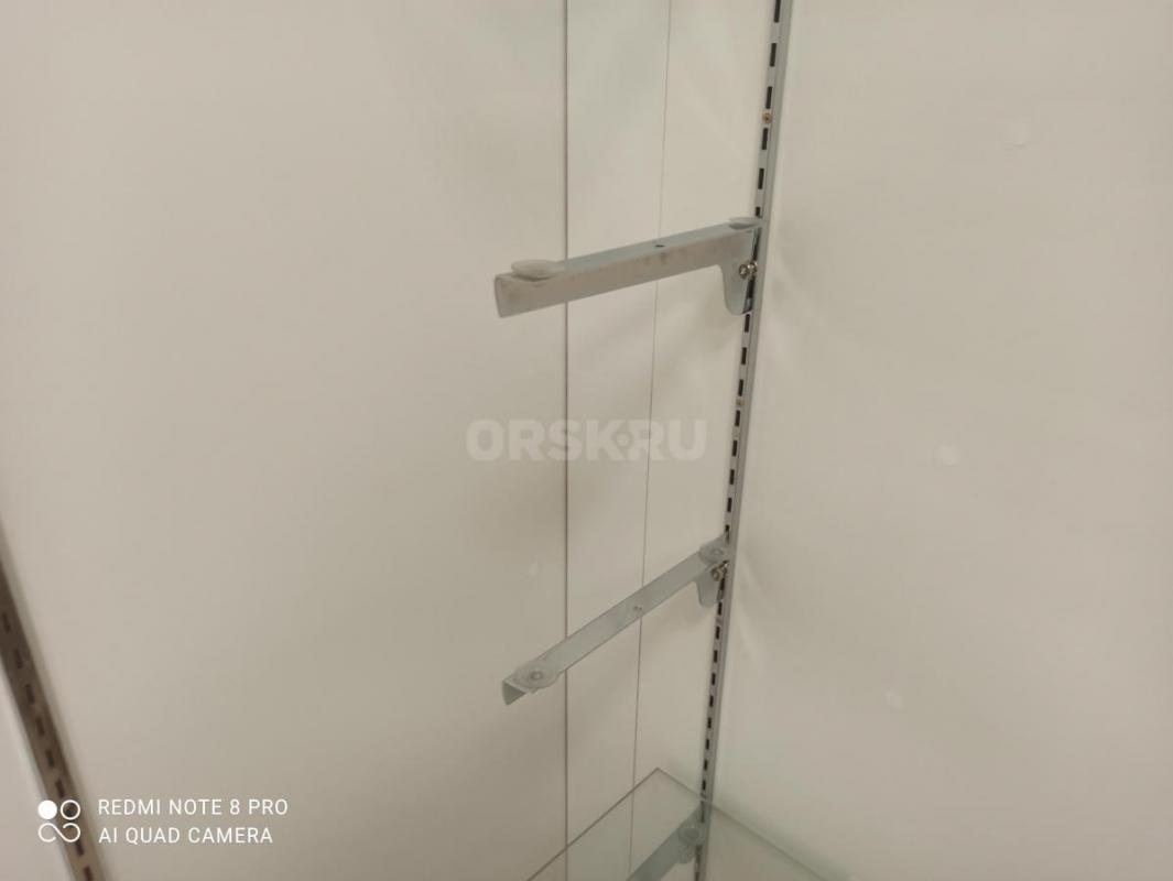 Продам стелажи рецепшен тумбочки стекляные полки - Орск