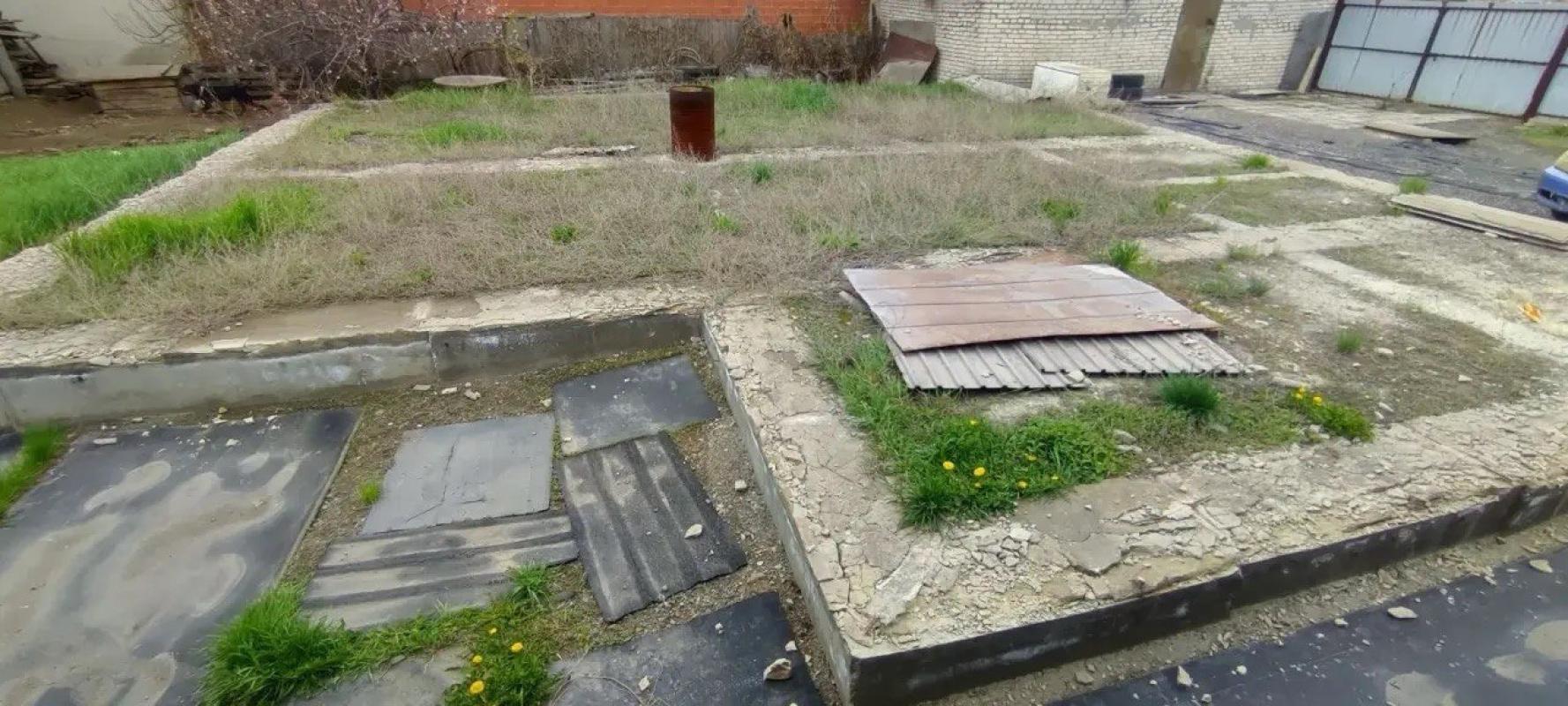 Продам дом с центральными коммуникациями и готовым фундаментом! - Новотроицк