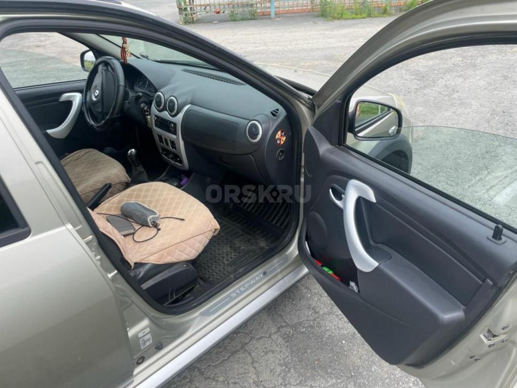 Renault Sandero Stepway, 2013 По ПТС два владельца(в пределах одной семьи). - Орск