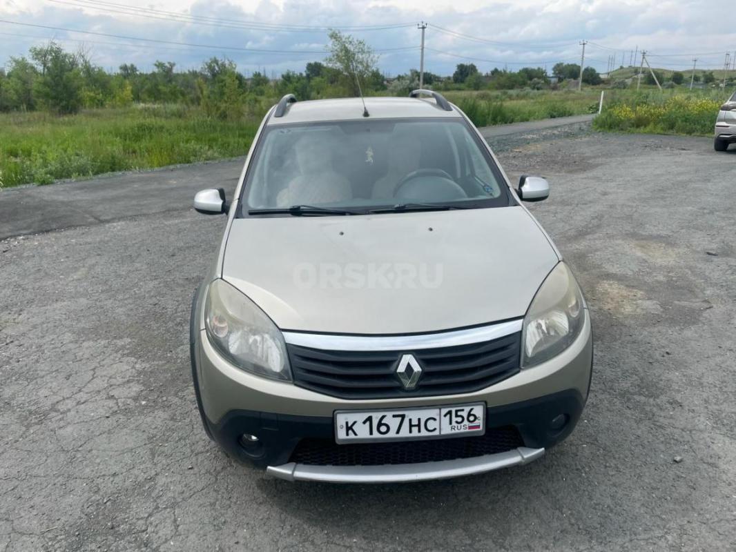 Renault Sandero Stepway, 2013 По ПТС два владельца(в пределах одной семьи). - Орск