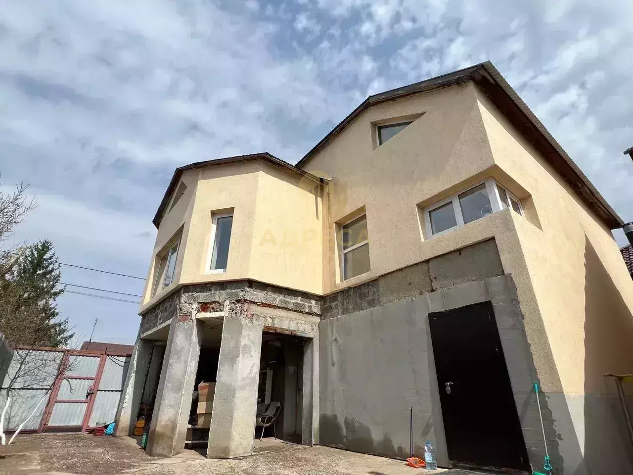 В продаже два дома, на участке 5 сот.! - Оренбург