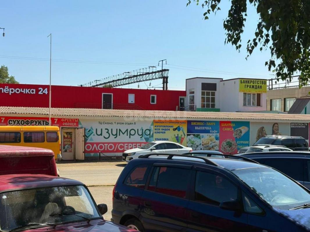 Сдается в аренду помещение в центре деловой жизни г Медногорска - в тц Скала. - Медногорск