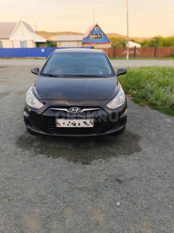 Продам в хорошем состоянии Хендай Солярис 2014 года на АВТОМАТЕ. 1 хозяин. - Орск