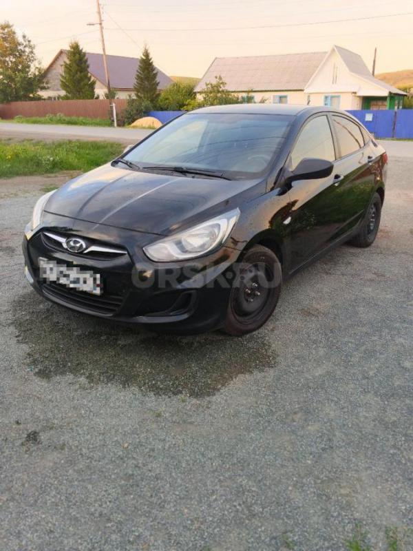 Продам в хорошем состоянии Хендай Солярис 2014 года на АВТОМАТЕ. 1 хозяин. - Орск