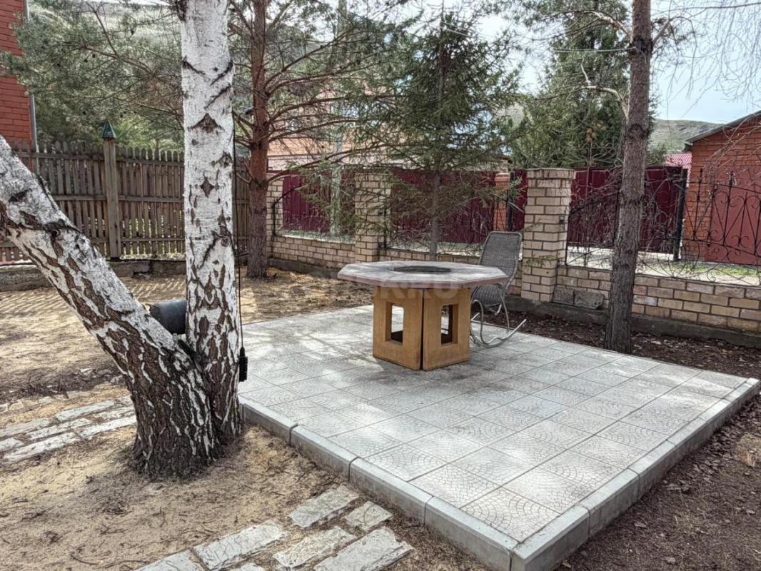 Продам 2-х этажный дом площадью 122 кв. - Орск