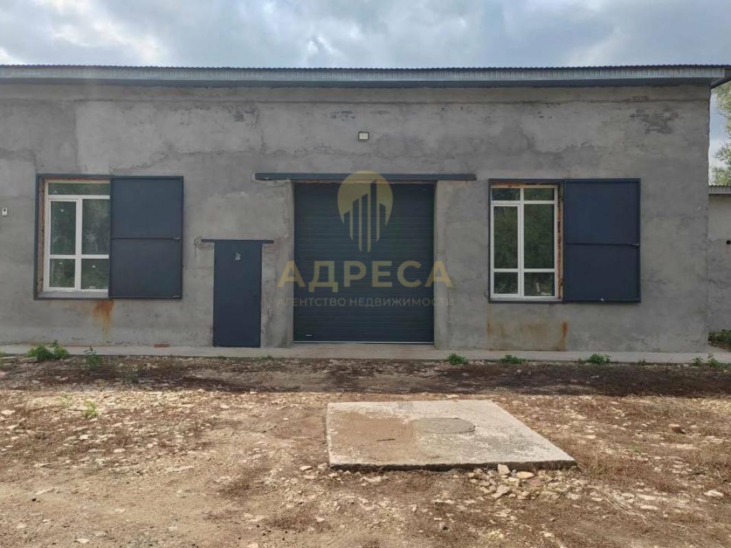 Продам капитальное отапливаемое здание площадью 190,2 м2 на ул. - Оренбург