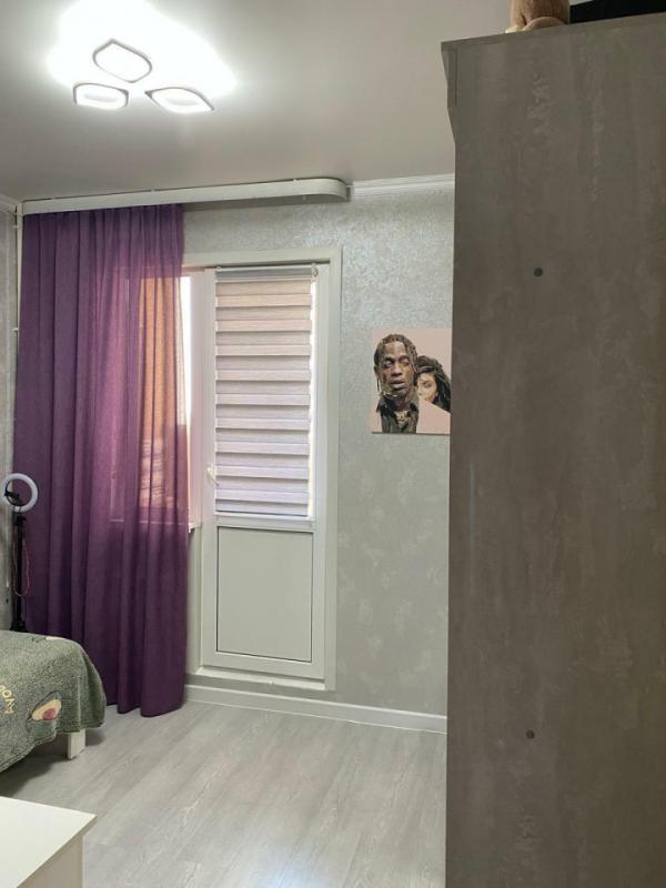 Продаётся просторная четырёхкомнатная квартира площадью 71.1 квадратных метров на седьмом этаже деся - Оренбург