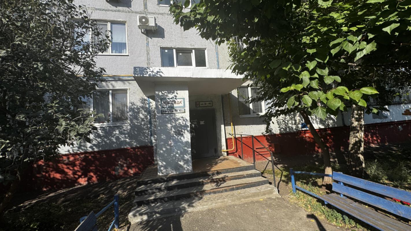 Продается просторная 2-комнатная квартира в топовом районе пo адресу: Волгоградская, 40/2 &mdash - Оренбург