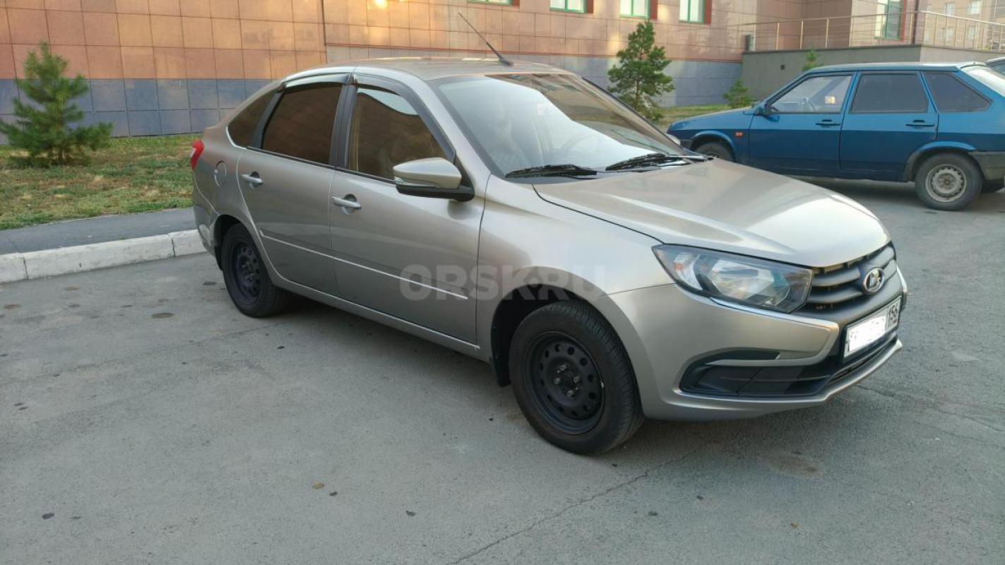 Комплектация: Lada (ВАЗ) Granta I Рестайлинг Euro-2 1.6 MT (90 л.с.)
Classic'23 Кондиционе - Орск