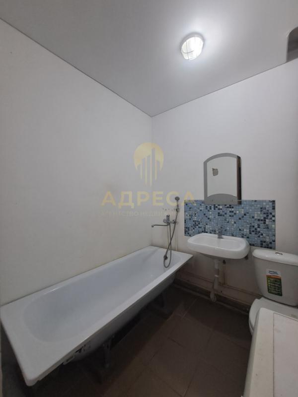 Продаётся однокомнатная квартира, распашонка 34 кв. - Оренбург