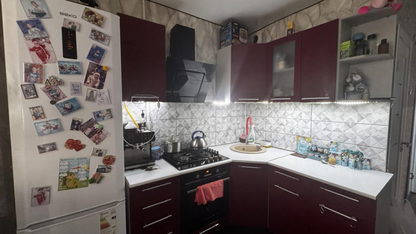 Продается просторная 2-комнатная квартира в топовом районе пo адресу: Волгоградская, 40/2 &mdash - Оренбург