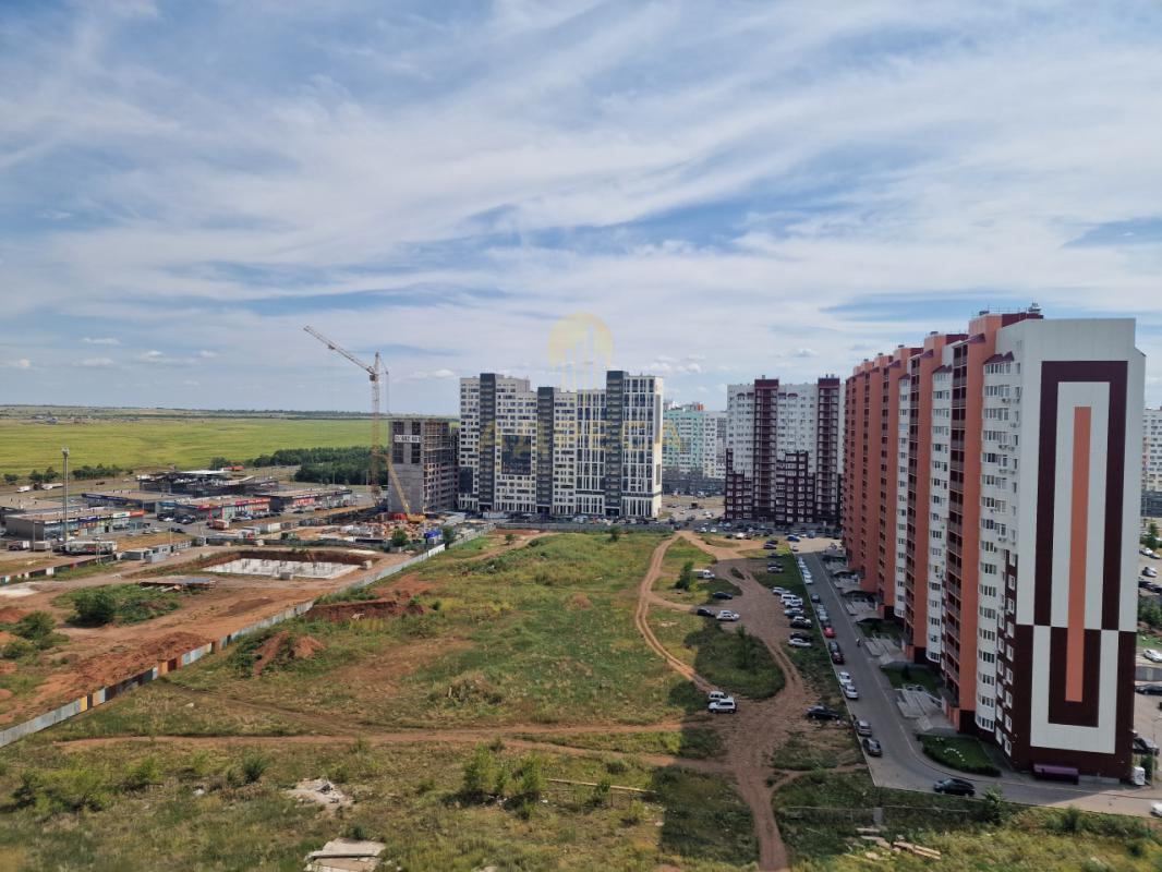 Продается шикарная студия на 16 этаже общей площадью 22 кв. - Оренбург