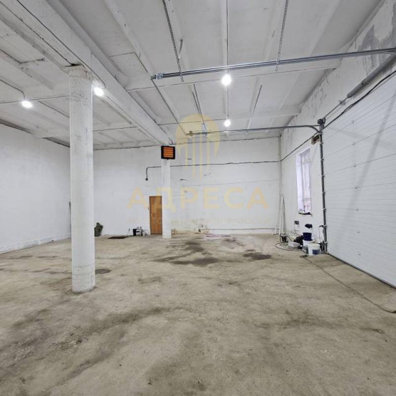 Продам капитальное отапливаемое здание площадью 190,2 м2 на ул. - Оренбург