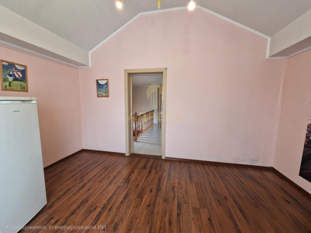 Продается дом , общей площадью 182 кв. - Оренбург