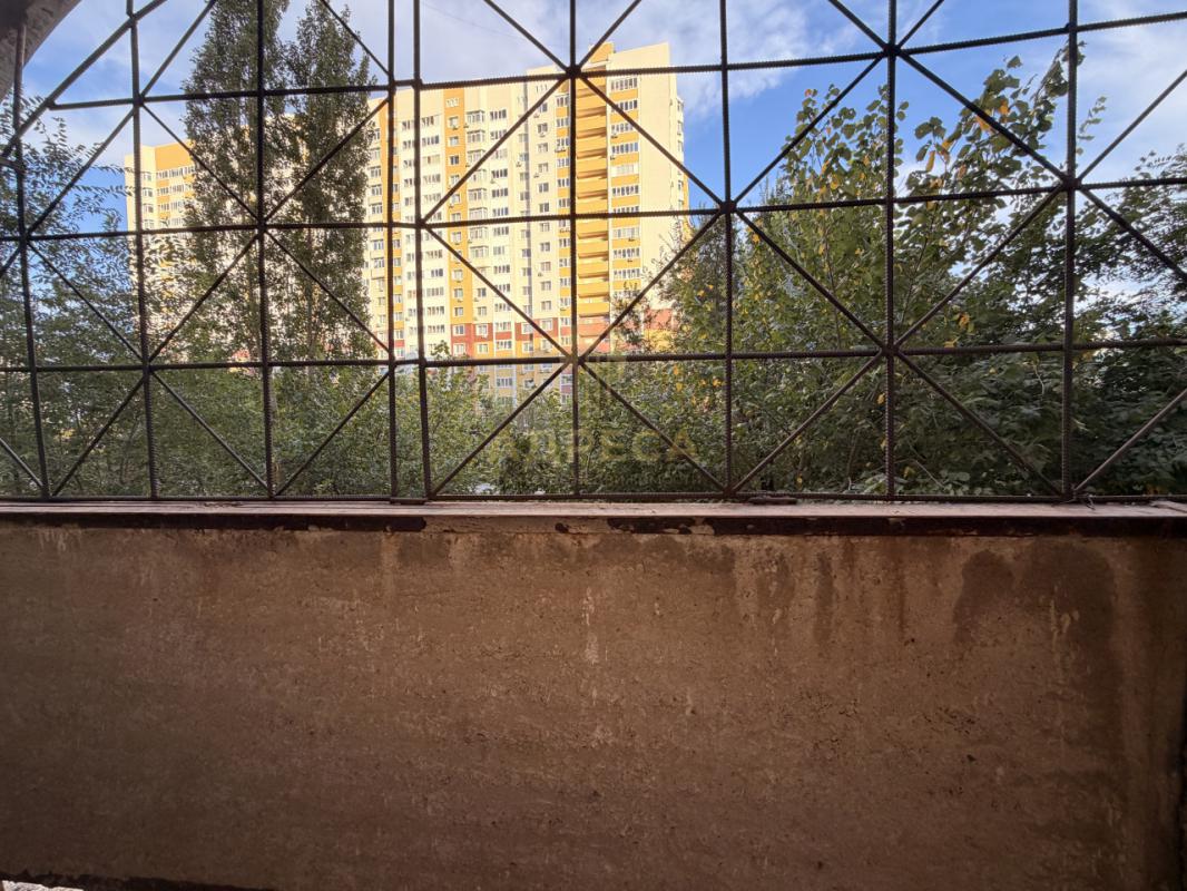 Продаётся тёплая, уютная квартира с удобной планировкой, общей площадью 33,3 кв. - Оренбург