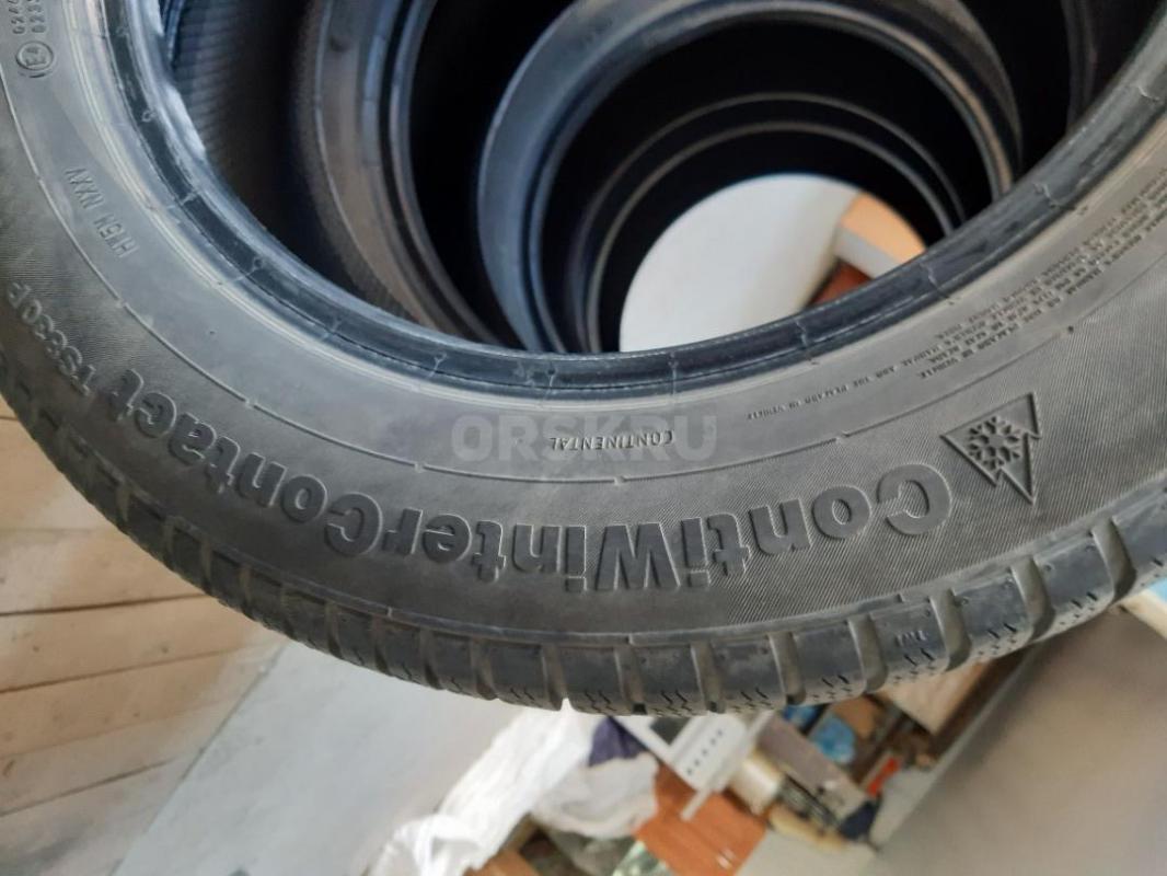 Продам оригинальные зимние липучки CONTINENTAL ContiWinterContact 215/60 R16. - Орск