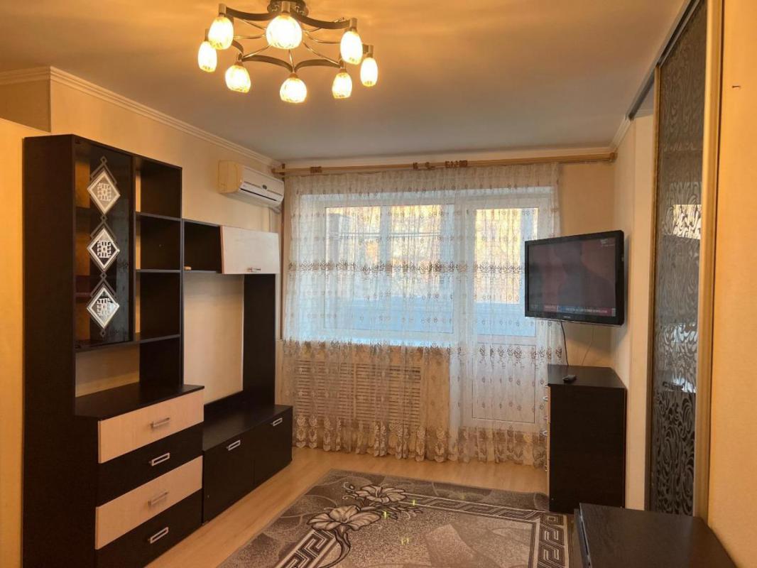 Сдам квартиру на длительный срок (от 1 года) порядочным людям. - Орск