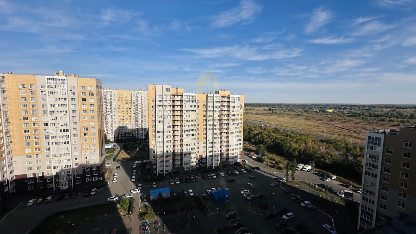 Продается Евродвушка, планировка "распашонка". - Оренбург