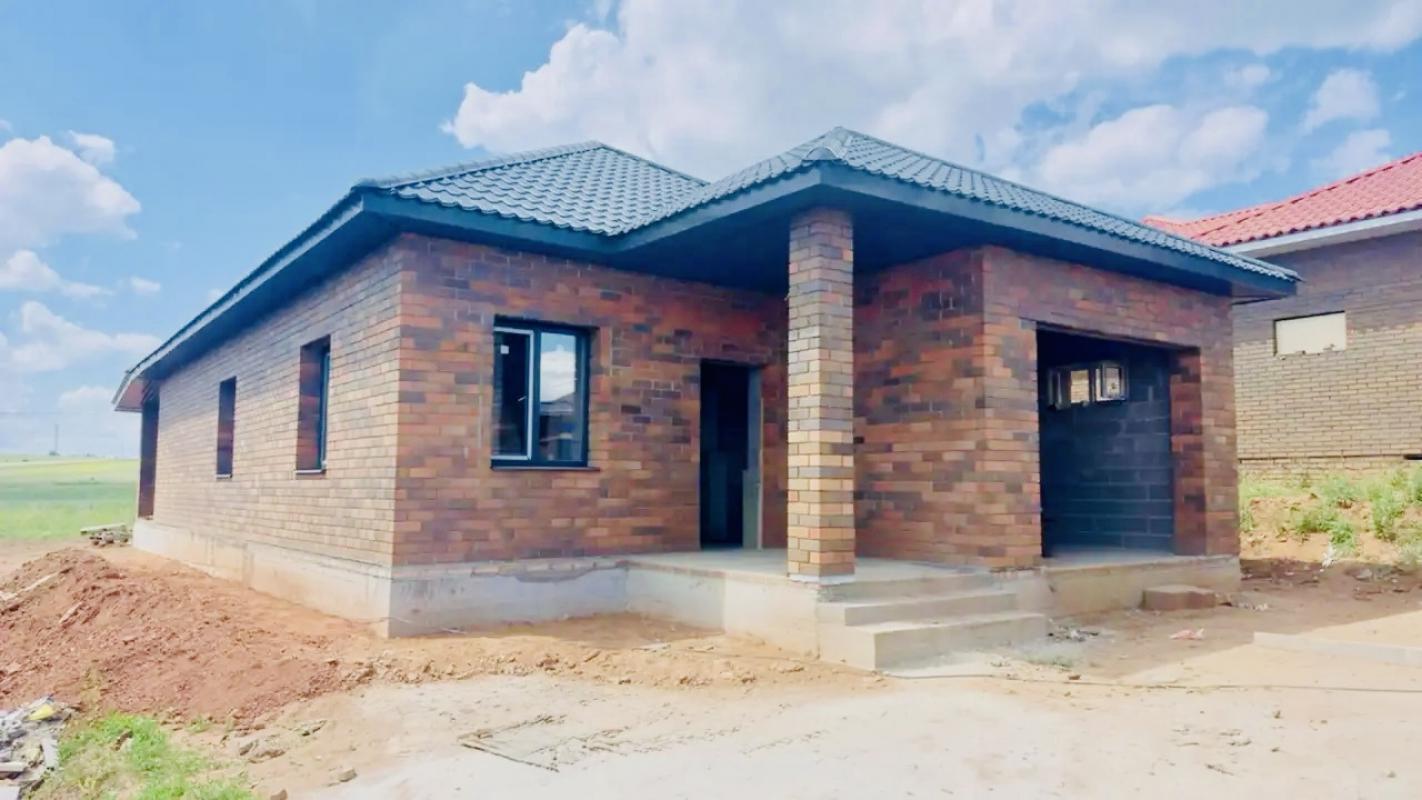 🏡 Нoвый киpпичный дом c гаражем (136 м&sup2;) в прoдаже! - Соловьевка