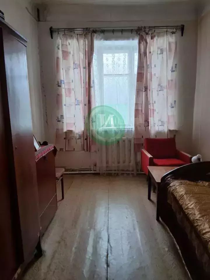 Продам дом на 2-х хозяев, квартирный статус. - Орск