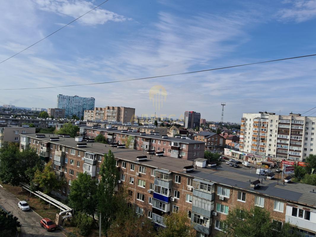 Продается 1 комнатная квартира на 9 этаже, 10 этажного дома(10 технический этаж) Площадь полезная 28 - Оренбург