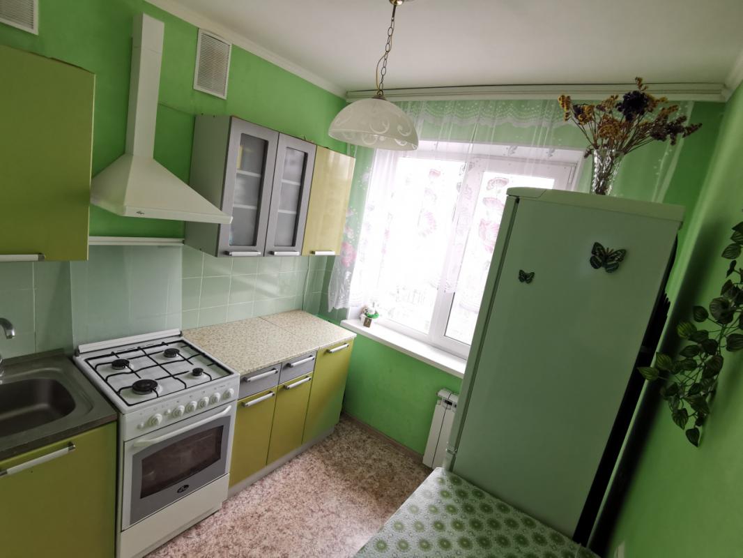 Продаётся уютная трехкомнатная квартира площадью 60.4 квадратных метров на пятом этаже пятиэтажного - Орск