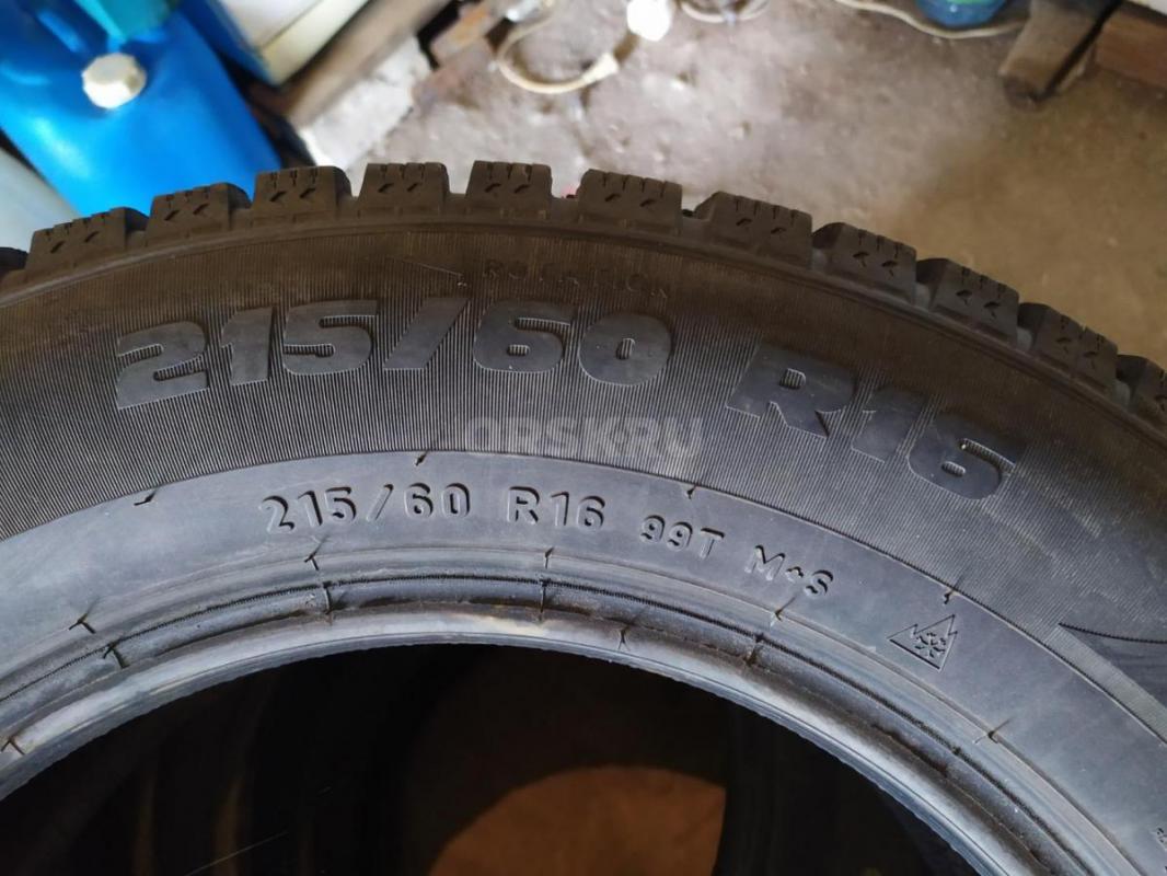 Продам зимние шины Formula ice 215/60 r16, полностью дошипованная, состояние отличное - Орск