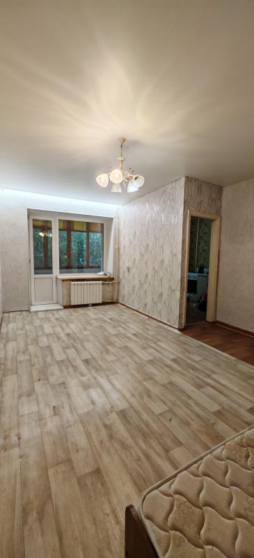 Продаётся 1-комнатная квартира в кирпичном доме в центре города! - Новотроицк