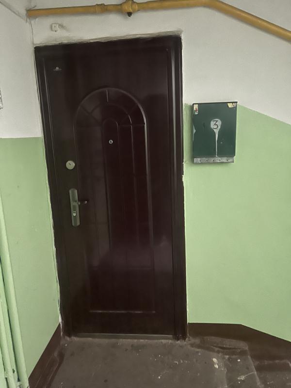 Продается 3 комнатная квартира в Восточном районе (рядом рынок Петровский). - Оренбург