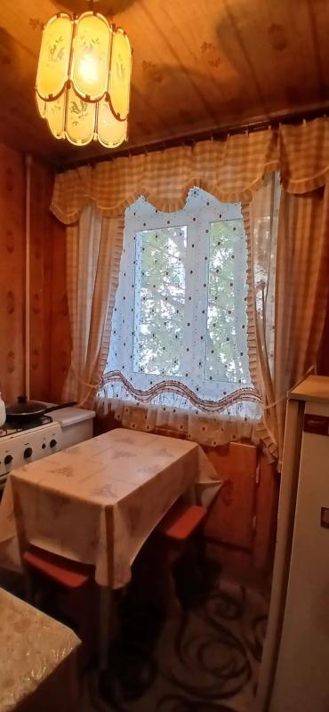 Предлагаем вашему вниманию  уютную квартиру на привлекательном этаже по адекватной цене ☝️☝️☝️
• г. - Новотроицк