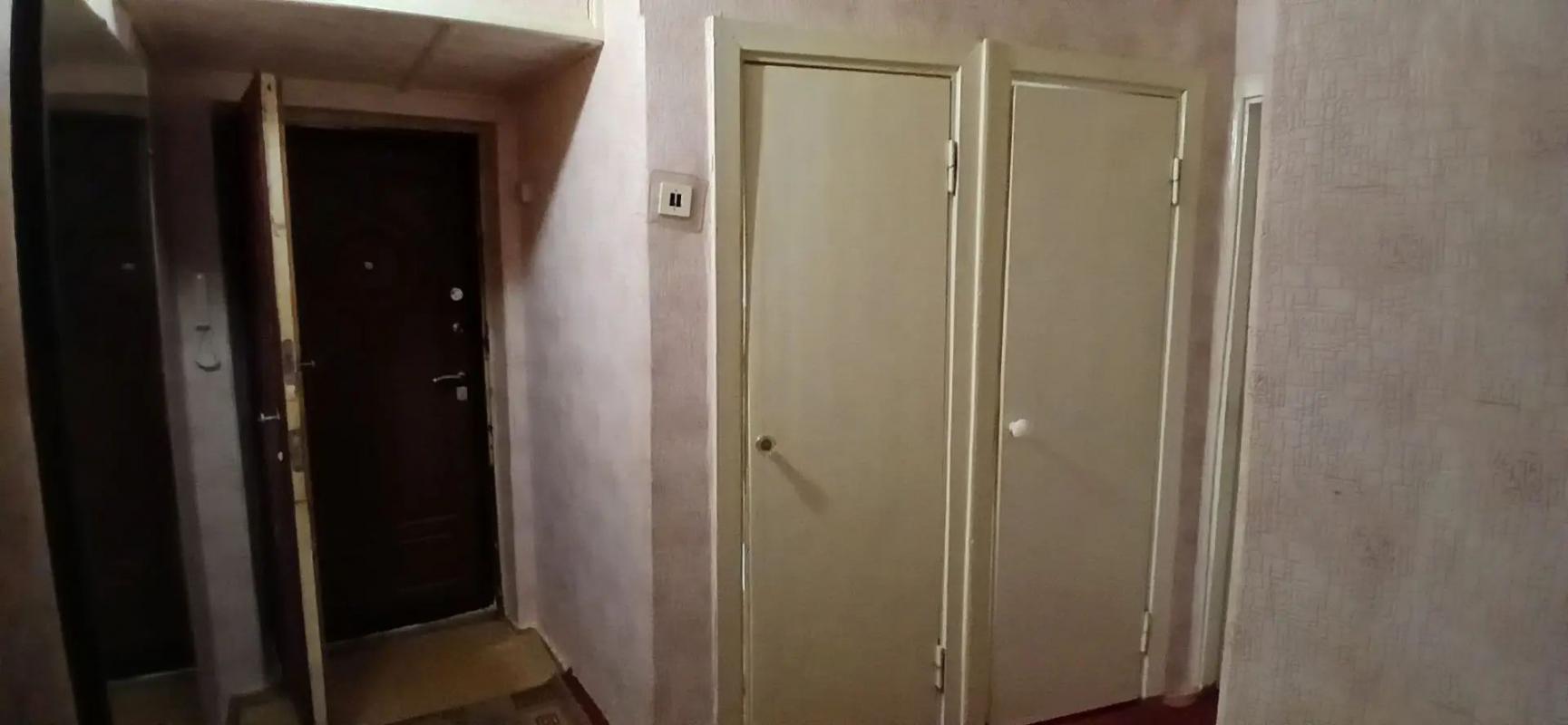 Предлагаем вашему вниманию  уютную квартиру на привлекательном этаже по адекватной цене ☝️☝️☝️
• г. - Новотроицк