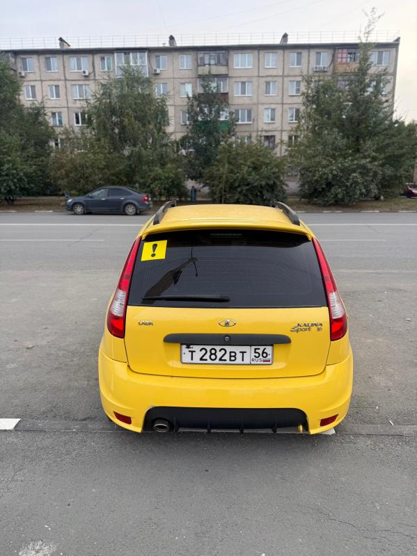 В продаже Лада калина спорт 1, в очень красивом, ярком желтом цвете,установлен андроид планшет. - Новотроицк