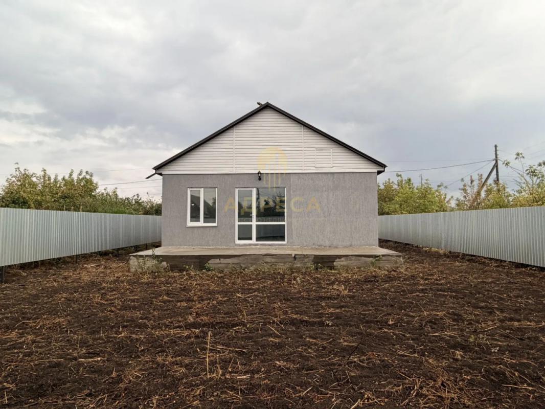 Продается дом в СНТ Карачи 5я Линия 76, готовый дом к проживанию от застройщика. - Оренбург