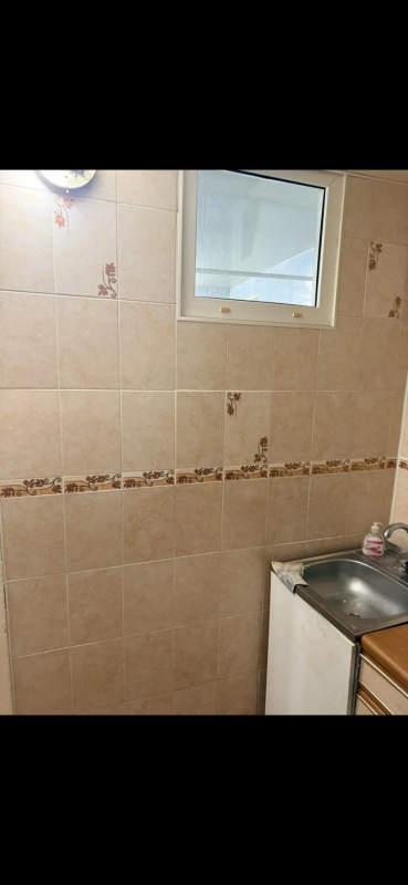 Продается 2х комнатная квартира, 3й этаж, проводка полностью поменяна. - Новотроицк