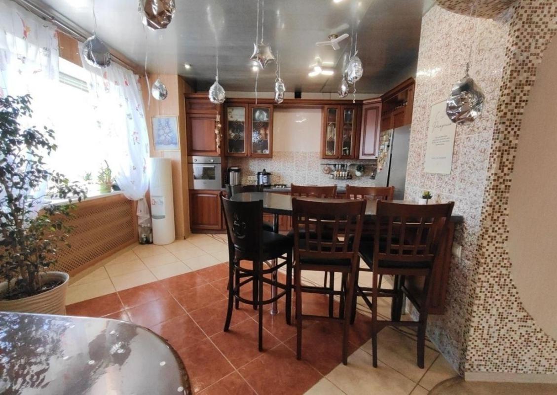 Продам дом по ул. - Орск