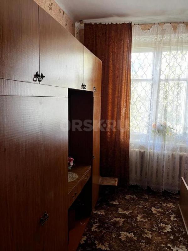 От собственника срочно продам за 2 млн рублей трёхкомнатную квартиру 74 кВ. - Орск
