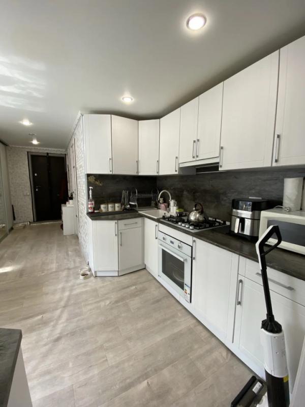 Продам 3-к квартиру 68 кв. - Орск