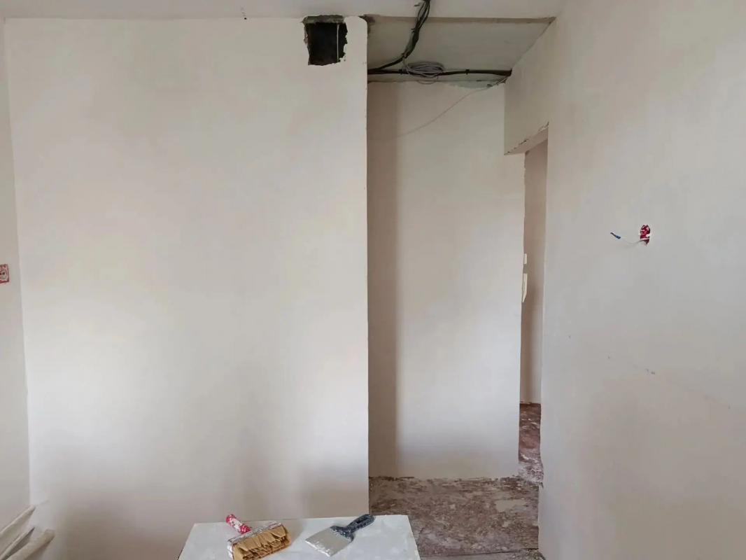 Продается 3х комнатная квартира, на 2/9 этаже, общей площадью 62,7 кв. - Новотроицк