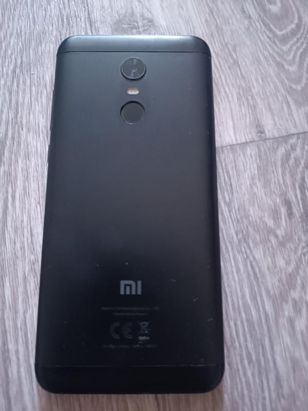 Продам смартфон Xiaomi redmi 5 Plus в хорошем состоянии, все работает исправно, в полном комплекте. - Гай
