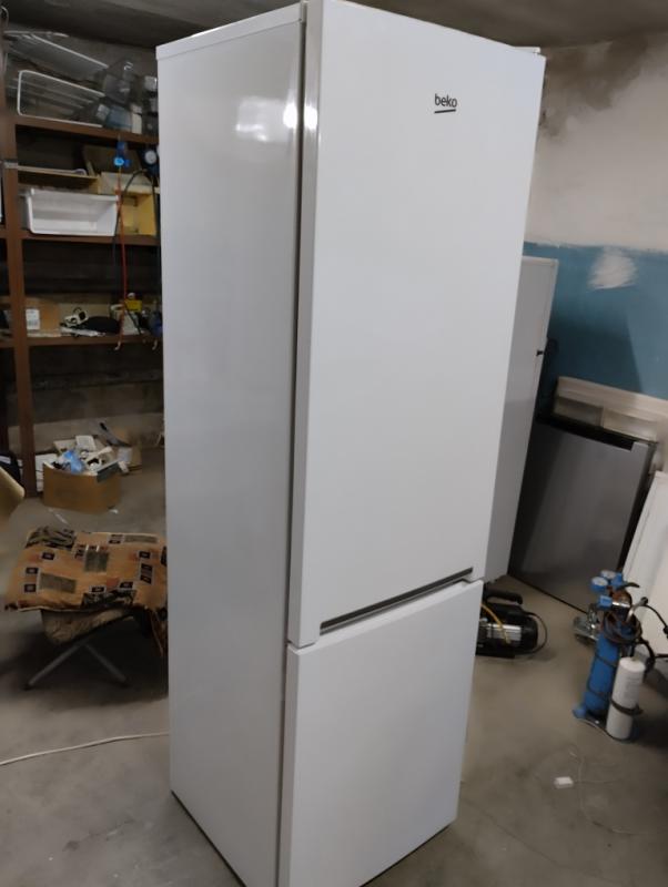 Продам холодильник BEKO RCNK310KC0W, состояние отличное, гарантия 1 год. - Новотроицк