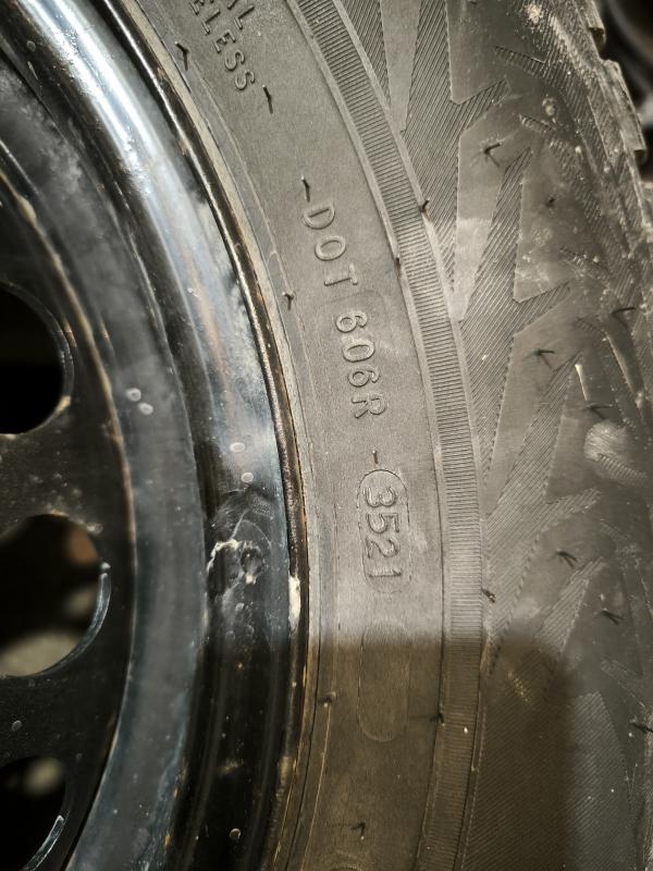Продам колёса Nokian Tyres Norfman 7 R15 205/65 на штампованных дисках, разболтовка 114,3х5 (стояли - Гай