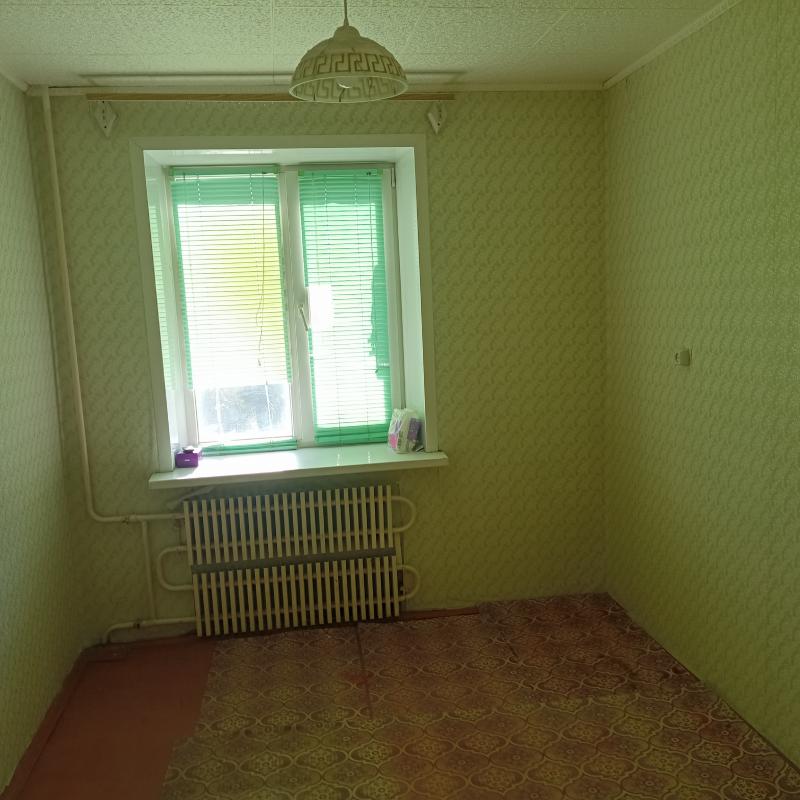 Продаю квартиру с раздельными ходами и пластиковыми окнами на солнечную сторону, ванна совмещенная с - Новотроицк