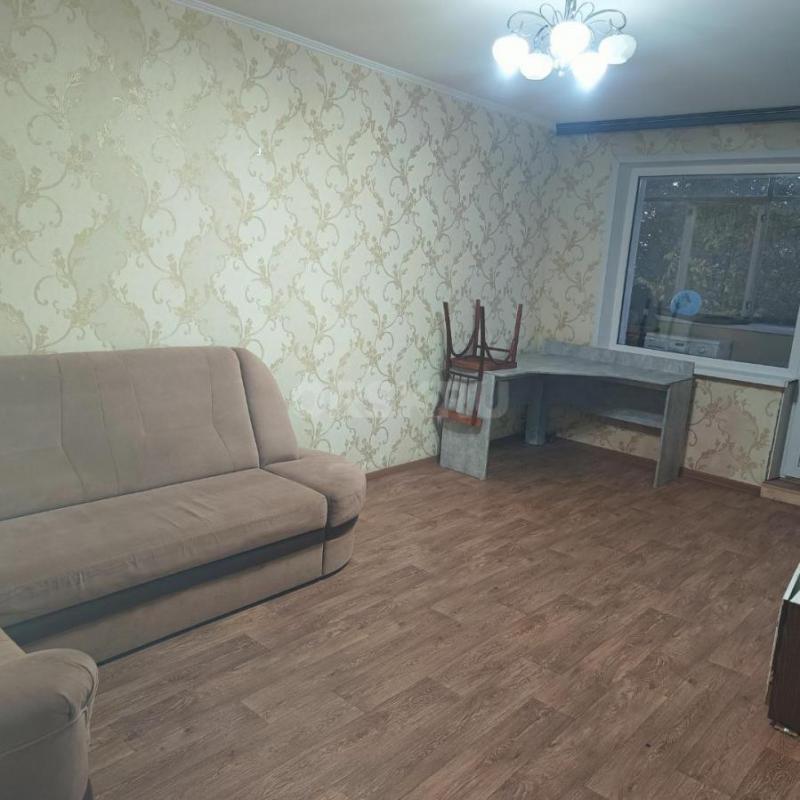 Сдам 2-х комнатную квартиру на длительный срок. - Орск