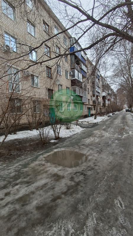 Продам уютную 2-х  комнатную квартиру на ул. - Орск