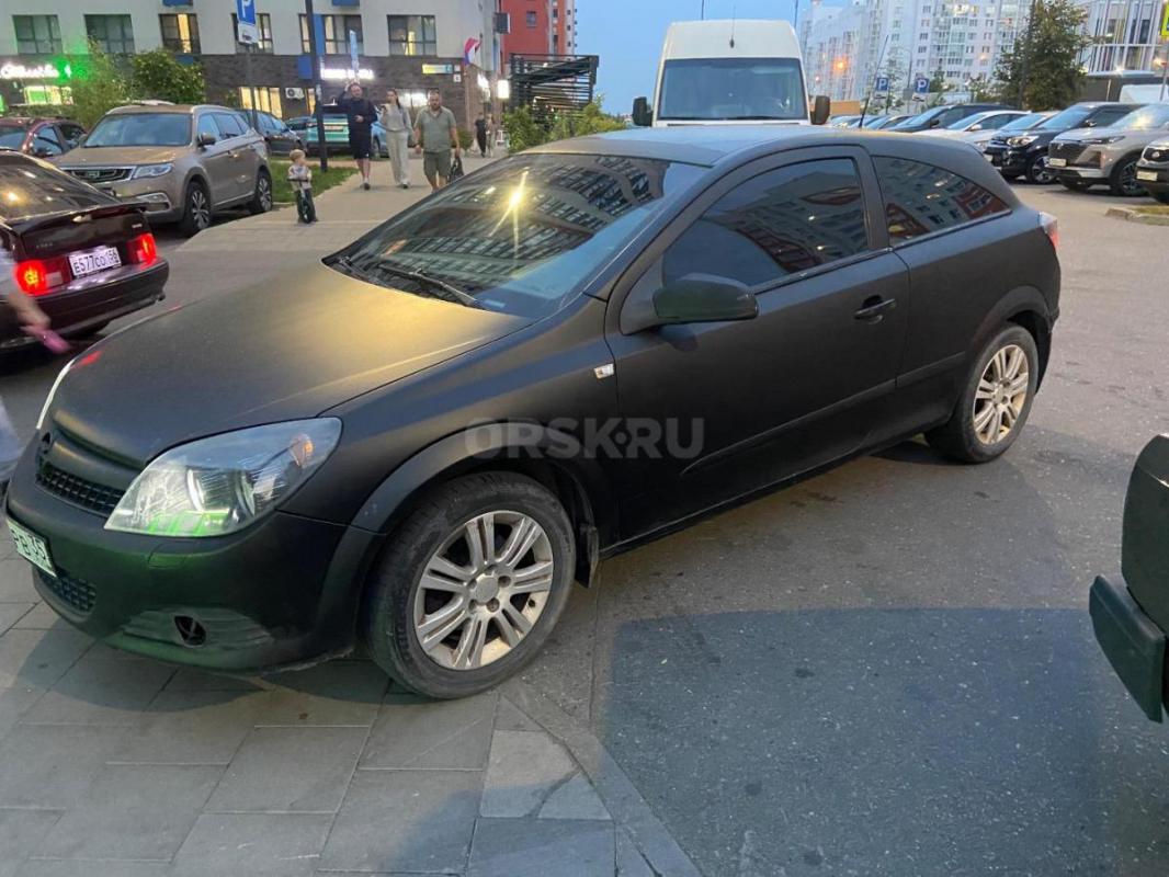 Продам Opel Astra GTC 2008г

Двигатель: 1.8 литра (бензин), 140 л.с. - Орск
