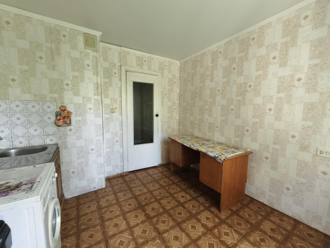 Продам 2к квартиру в центре городаАдрес : ул. - Оренбург